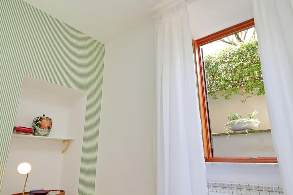 Vatican Apartment With Parking ローマ エクステリア 写真
