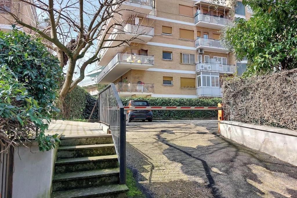 Vatican Apartment With Parking ローマ エクステリア 写真