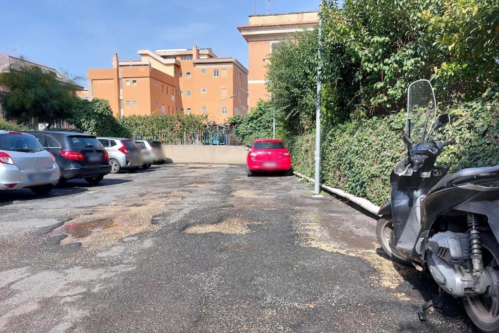 Vatican Apartment With Parking ローマ エクステリア 写真